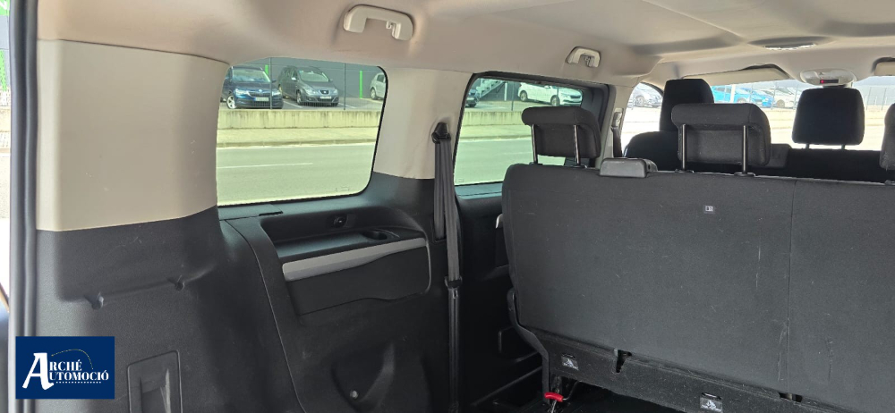 Peugeot Traveller Allure foto 10